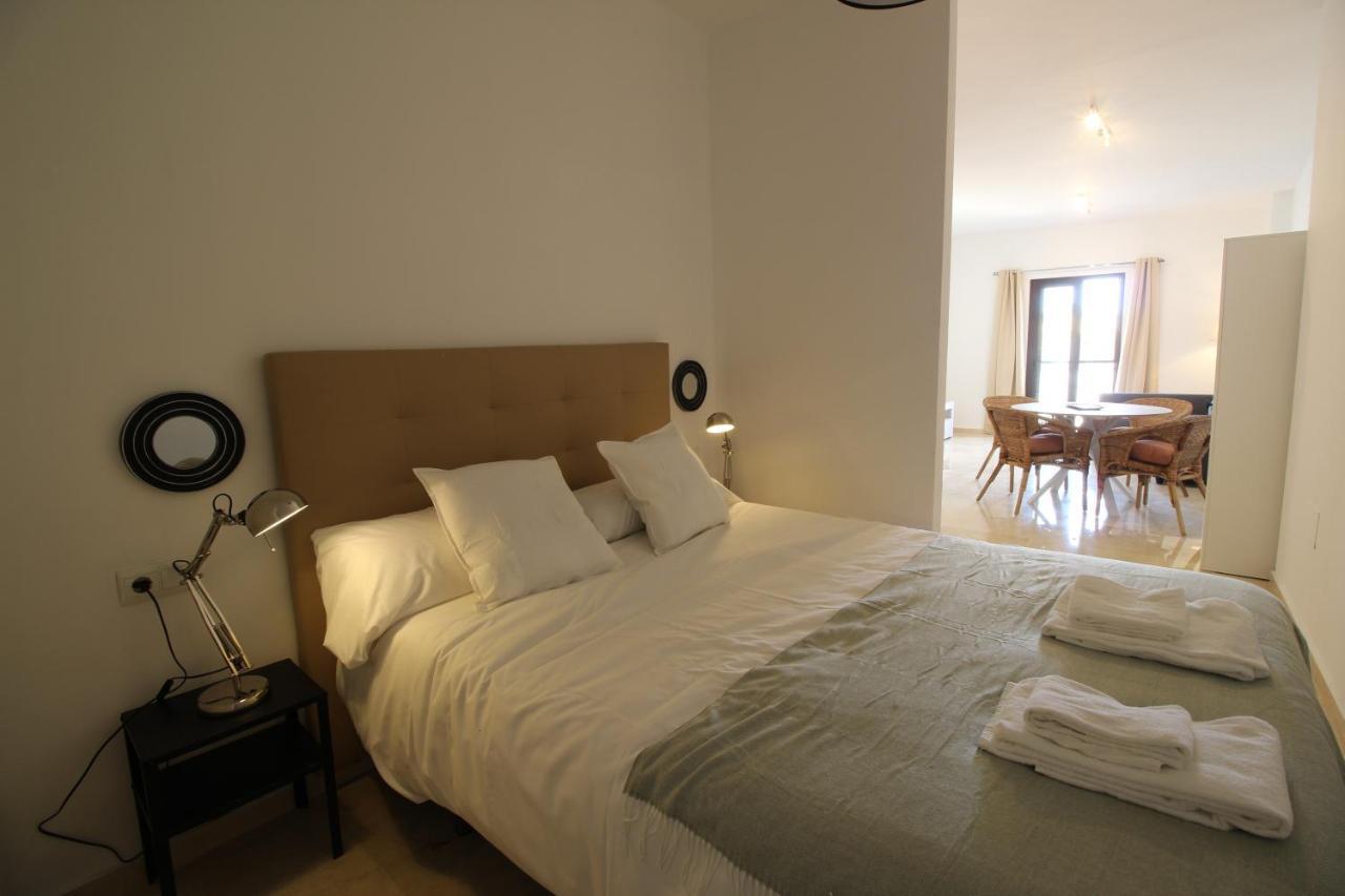 Del Parque Flats Parras Suite Малага Екстер'єр фото